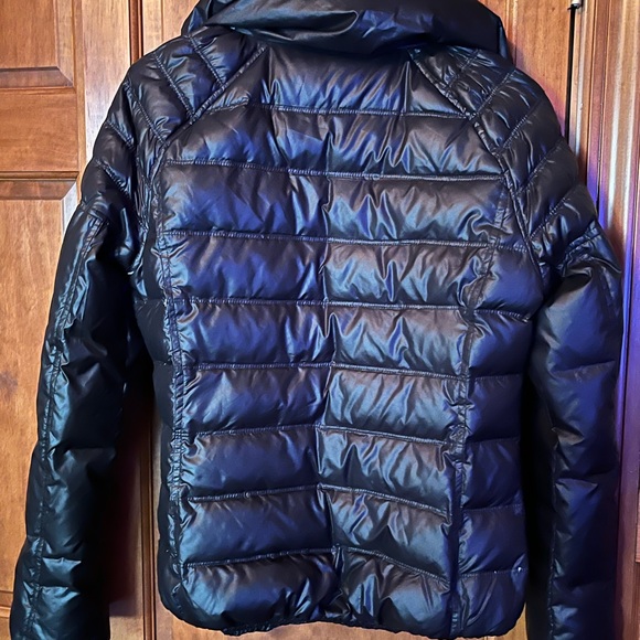Guess puffer jacket - Picture 4 of 5